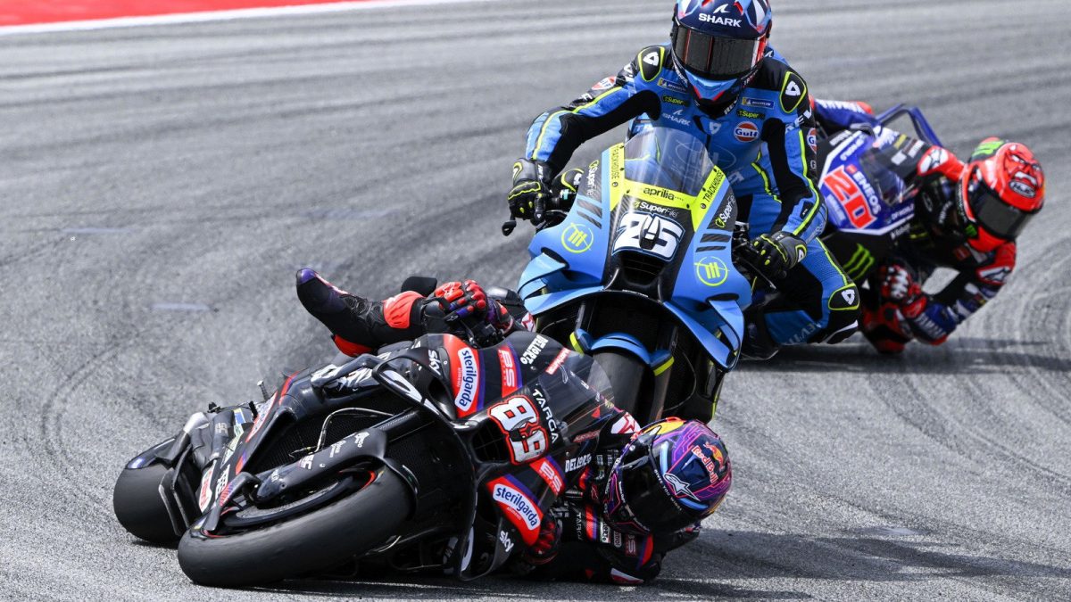 Raul Fernandez asserts authority with data-backed claims against Jorge Martin in intense MotoGP clash