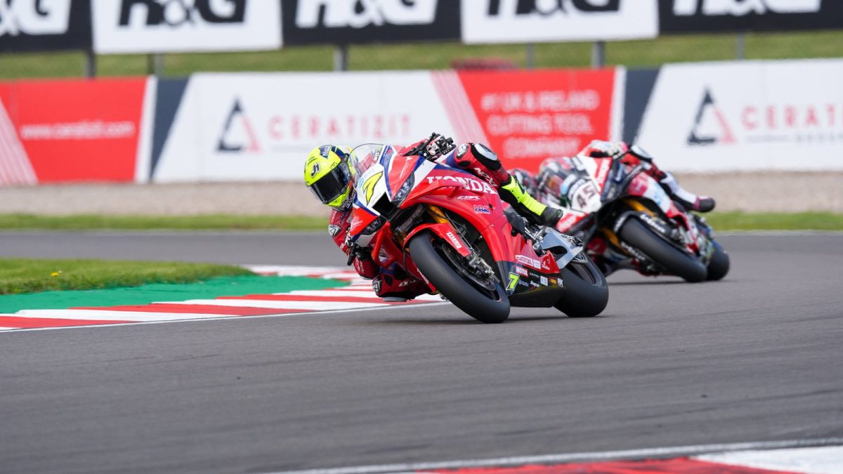 Racing Setback: Honda's Struggle to Keep Up at Donington BSB