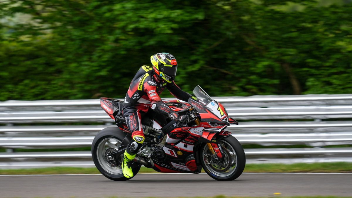 Revving Up the Excitement: Thrilling Practice Results from the 2026 British Superbikes at Donington Park!