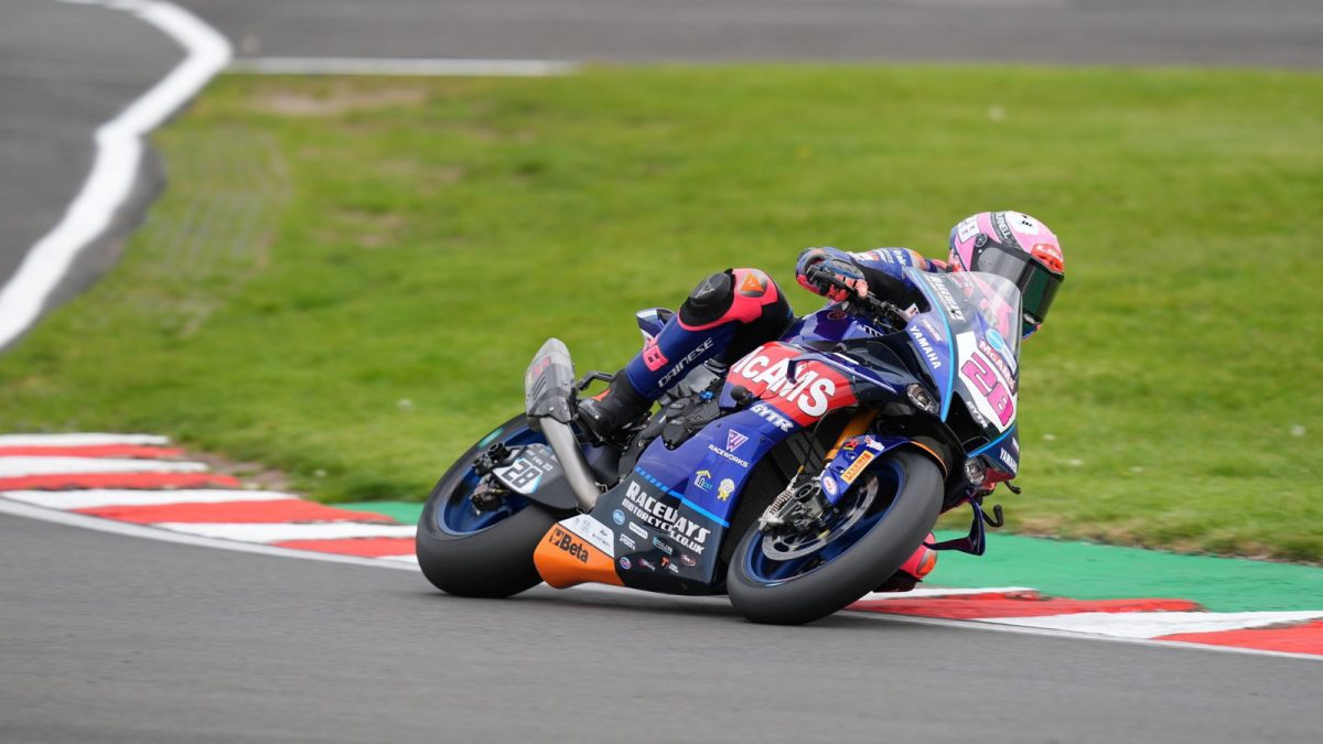 Bradley Ray's Strategic Radio Message Steals the Show at Oulton Park BSB Race