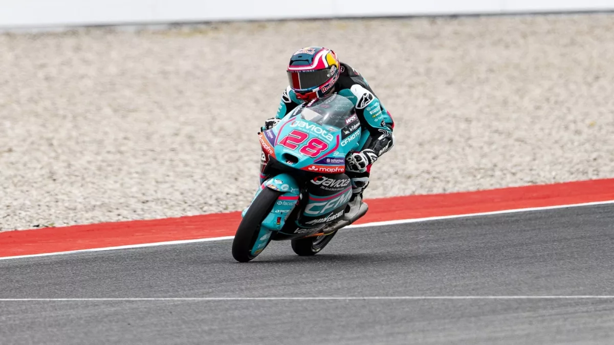 Maximo Quiles Triumphs in Thrilling Barcelona Moto3 Showdown