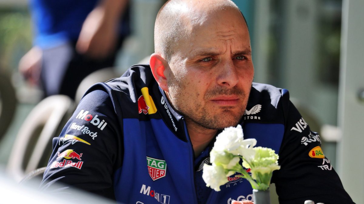 McLaren's Steady Hand: Gianpiero Lambiase Rumors Quelled Amidst Red Bull Speculation