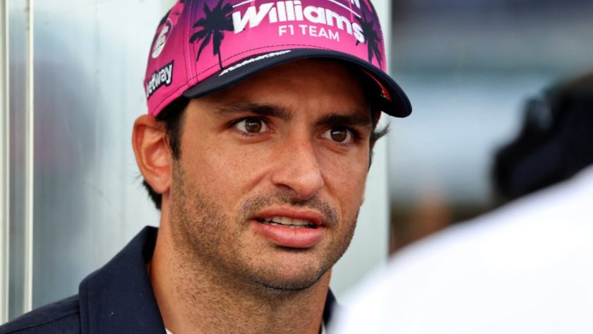 Battle in the Midfield: Carlos Sainz Challenges Max Verstappen's Racing Tactics in F1 Miami