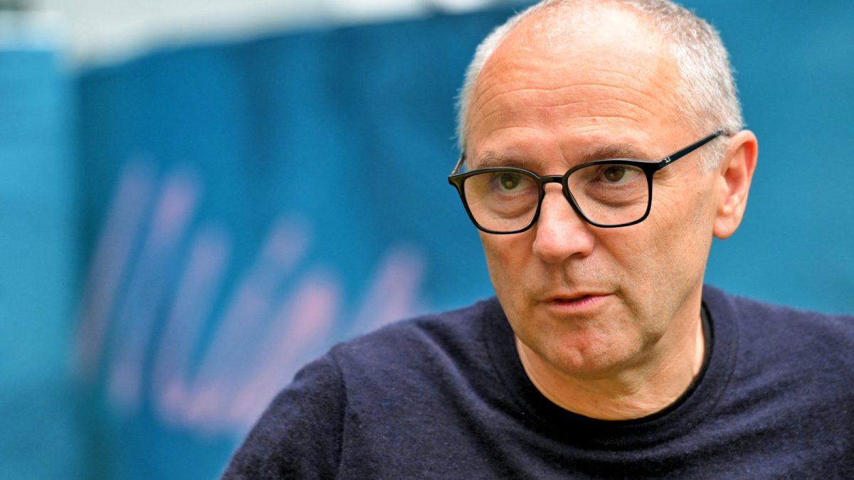 Strategic Silence: F1 Chief Guarded on Contingency Plans for 2026 Calendar Shift