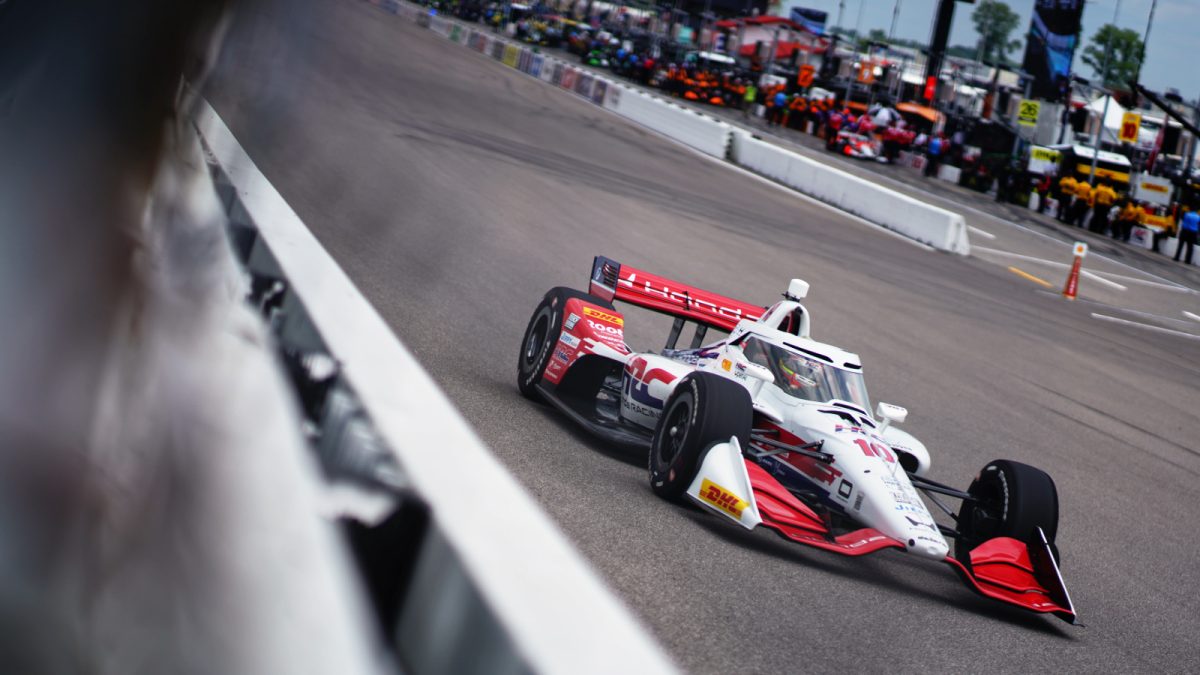 Thunder on the Track: Alex Palou Shatters Speed Records to Secure IndyCar Pole Position