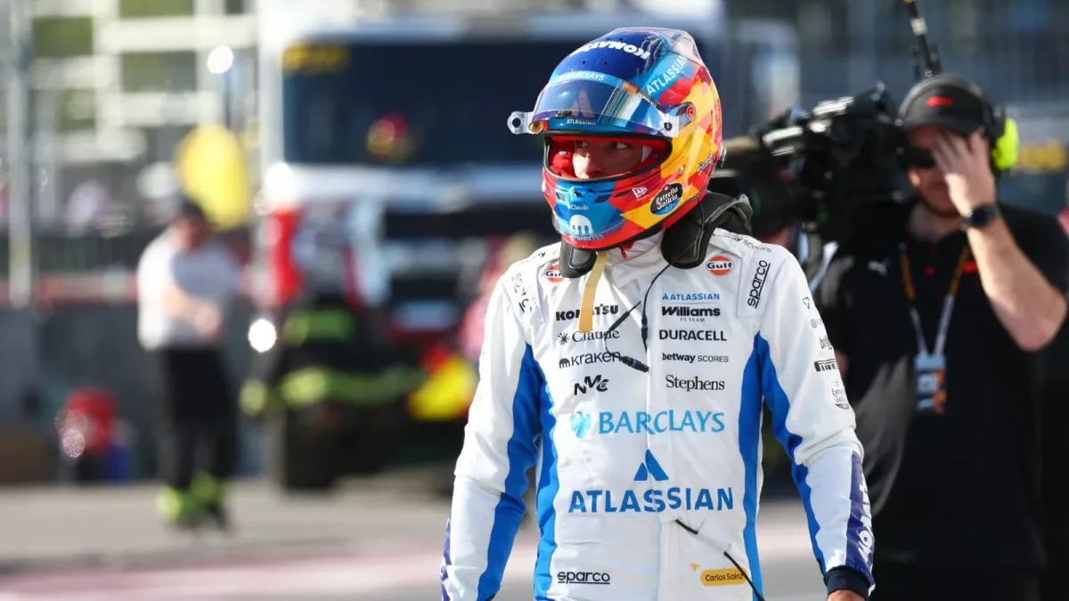 Resilience in the Fast Lane: Carlos Sainz's Defiant Stance in the Face of Williams F1 Challenges